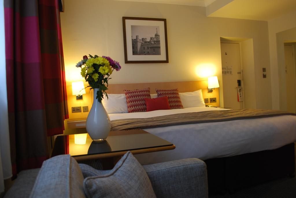 Thistle London Bloomsbury Park Exterior photo